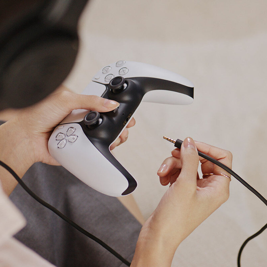 Connecting the Audio-Technica ATH-M20xSTS cable to a game controller