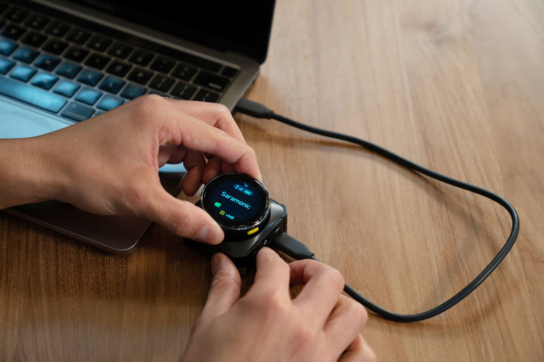 Saramonic BlinkMe B2 Creator Wireless Microphone System with compact transmitter and receiver, ideal for content creators and videographers.