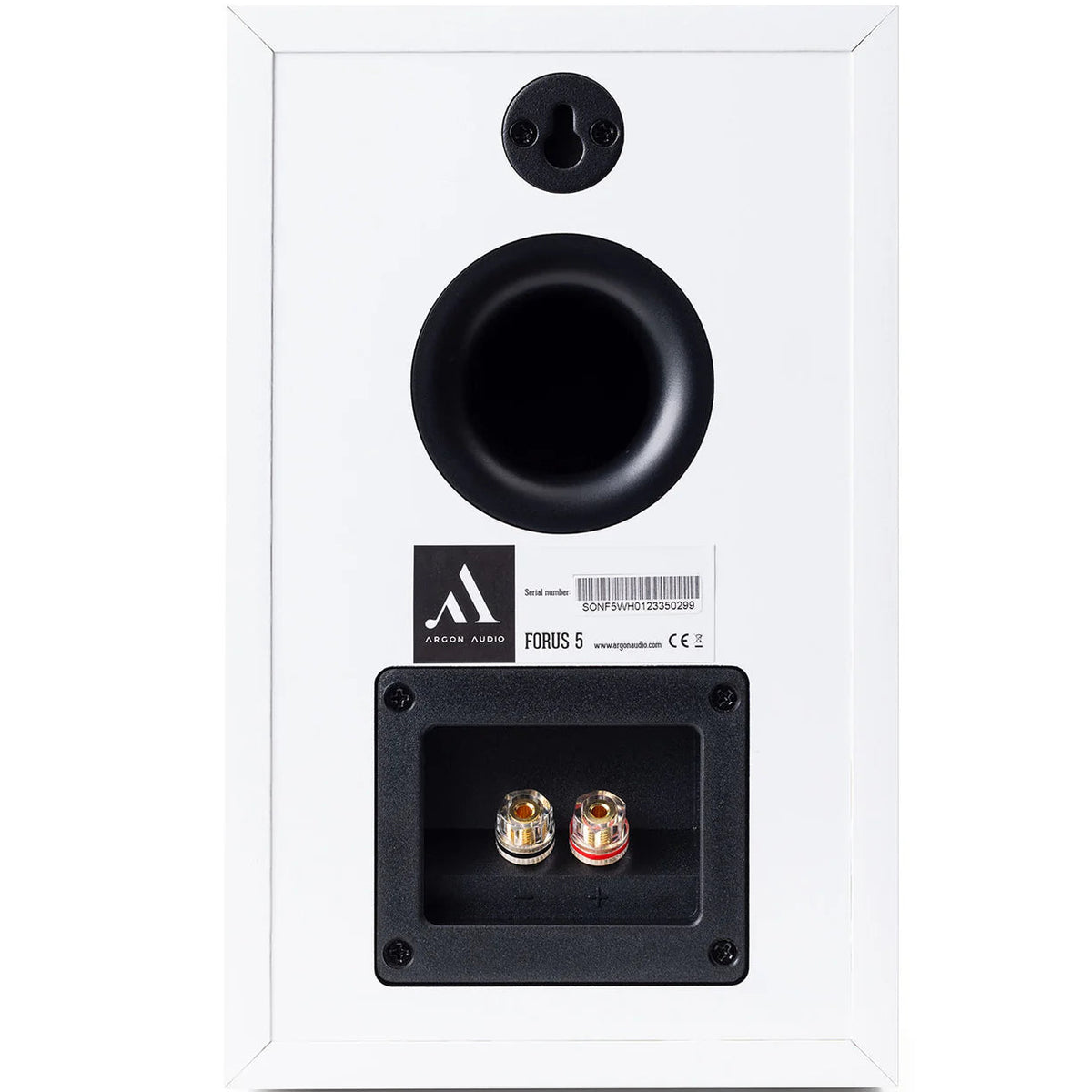 Argon Audio Forus 5 passive bookshelf speakers with white finish, featuring sleek design and compact size for home audio setup.