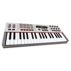 Akai Professional MPK Mini Plus II, front view