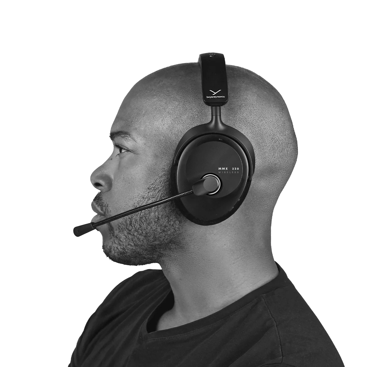 Beyerdynamic MMX 230 Wireless gaming headphones in black with over-ear design and built-in microphone for immersive gaming audio