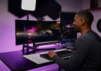 Elgato Wave Mic Arm Pro, black, in use