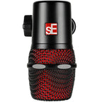 SE Electronics V BEAT dynamic microphone with black metal body and grille, ideal for vocals and live sound recording.