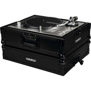 DJ transporta koferi