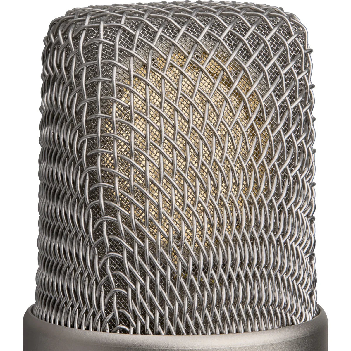 Rode NT1 GEN5 condenser microphone, silver, close-up of grille