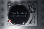Technics SL-1200 MK7 DJ turntable, tonearm detail