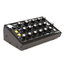 Moog Minitaur Analogais Bass Sintezators